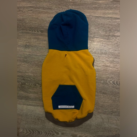 Small dog hoodie - Picture 3 of 4